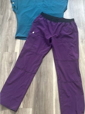 Womans Purple Active Scrub Pants with Elastic Waist Set